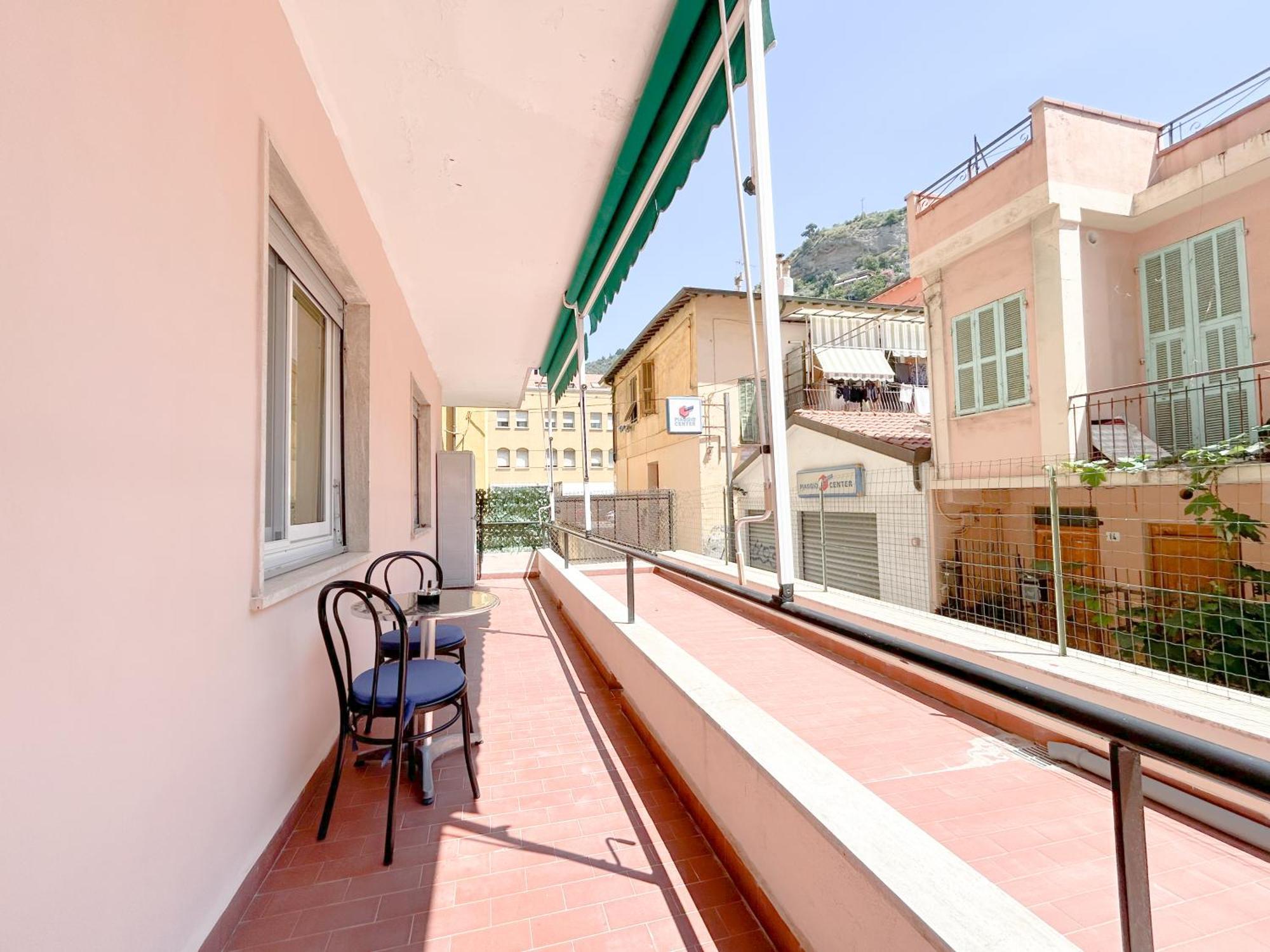 Elegant House - Centro - 400Mt Dal Mare Apartamento Ventimiglia Exterior foto
